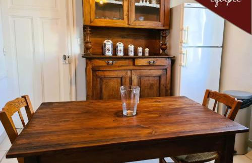 VILLA ANNEE 30 Rénovée ,Terrasse et Jardin - Foto 8