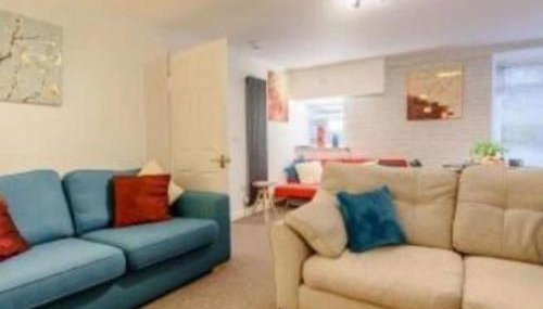 The Railway - Foto 1