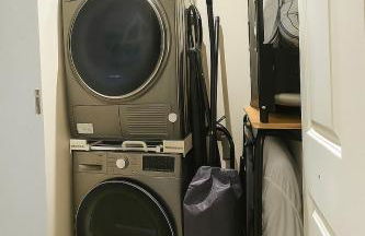 Stunning 5 bed house in enviable location - Photo 18