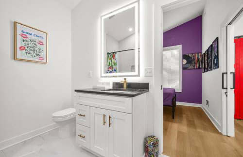 Brand New 12 min to Airport & Near Downtown - Foto 17