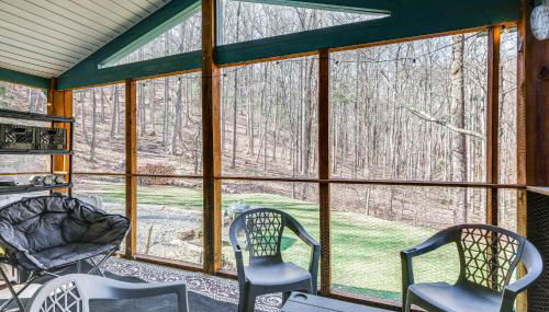 Pet-Friendly Roanoke Home with Fire Pit and Grill! - Foto 1