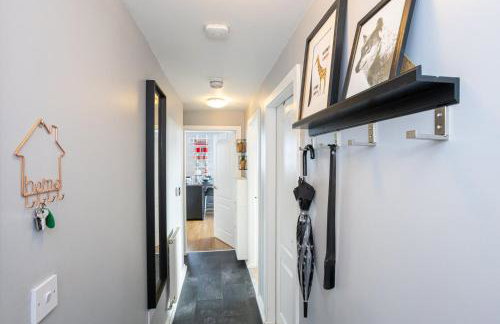 GuestReady - Modern stay in Bispham House - Photo 23