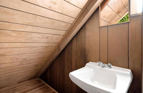 Mountain cabin w hot tub, fire pit & pet-friendly - Foto 26