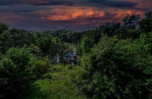 Smoke Rise Barn · Great Lake Front, Large Dock, 4bdrm, Pool Table - Foto 17