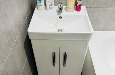 Canvey Stay Entire Flat - Foto 9