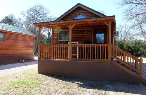 Amazing Family Vacations in Nature in this Cute Log Cabin near Austin, Texas - Foto 15