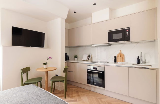 FiveM West Hampstead - North - Photo 8