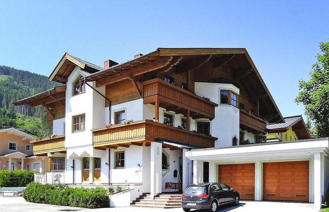 Apartment in Filzmoos Near Ski Amade - Photo 12