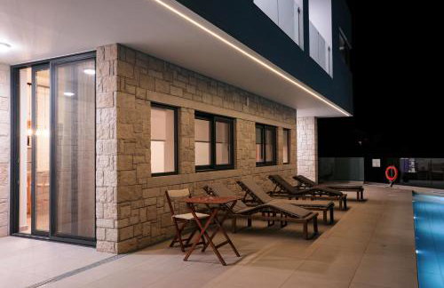 Cream Cozy Getaway - 3 Pearls Pool Retreat - Foto 25