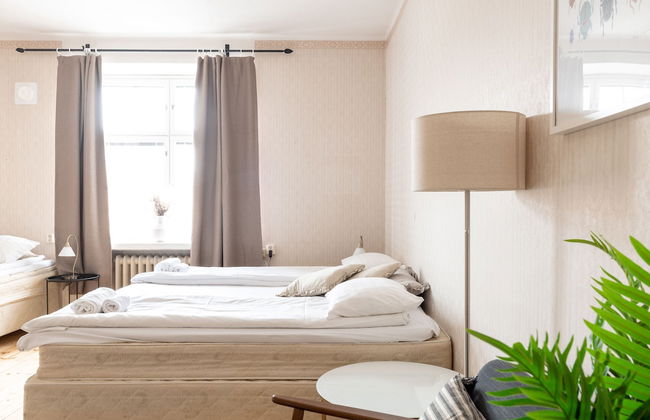 2ndhomes Bright 125m2 4BR Center Apt - Foto 9