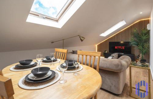 Scandi Loft Style Apartment - Sleeps 6 - near Manchester Airport - Foto 1