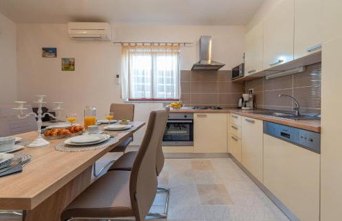 Beautiful Home In Zemunik Gornji - Foto 31