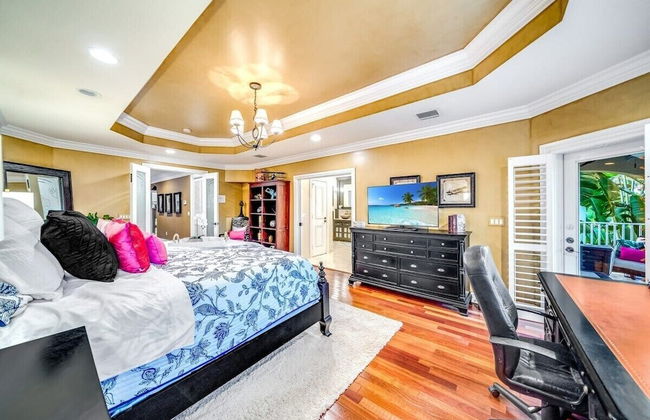 5 Bedroom Luxury Home, Minutes to Las Olas, Shops & Beach - Foto 5