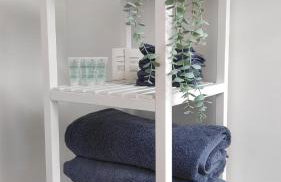 The Cow Hide @ Mill Burn Hollow. - Foto 11