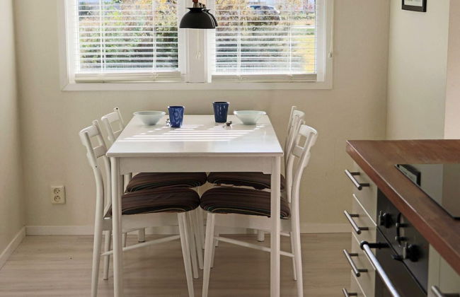 Cosy Holiday Home With Balcony - Foto 9