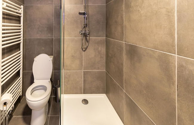 Duplex Apartment in the Shopping Street of Maasmechelen - Foto 45