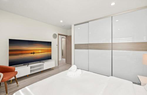 Modern New 3B Home Fully Stocked & Cozy & Sunlight - Foto 24