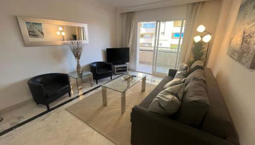 Heart of Puerto Banus newly renavated Free parking , WIFi ,Pool,Gym,Padel court - Photo 3