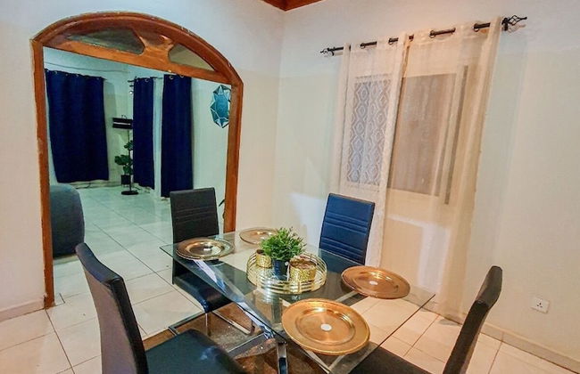 The Retreat Emerald Apartments Close to the Beach - Photo 20