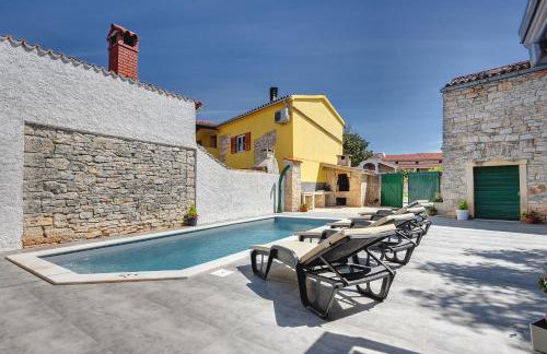 Typisch istrisches Ferienhaus mit privatem Pool, Tischfußball, Darts, Gym - Foto 26