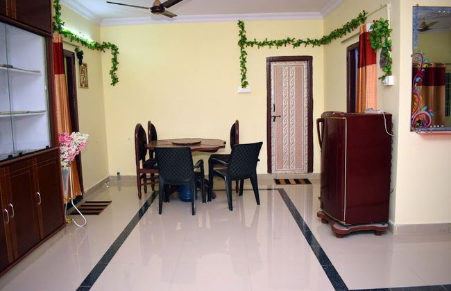 Venkateswara Stay Home - Foto 9