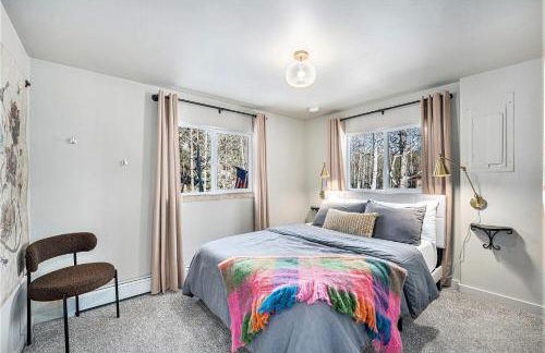 Mountain cabin w game room & hot tub - Foto 23