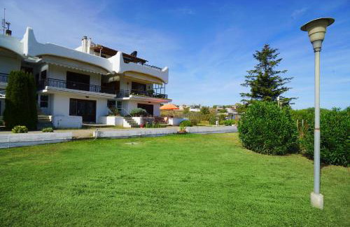 Solon and Teo Summer House in Avdira beach - Photo 18