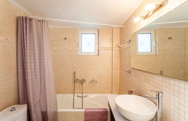 Verga Majestic Sunsets - Elegant Chic Retreat - Photo 37