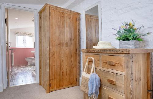 Jasmine Cottage - Ukc6179 - Photo 15