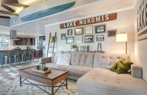 Tranquil Lakefront Cabin Fire Pit, Grill and Patio - Foto 6