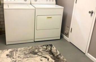 The House Hotels - 4 Beds, huge yard, secluded, and central! - Foto 22