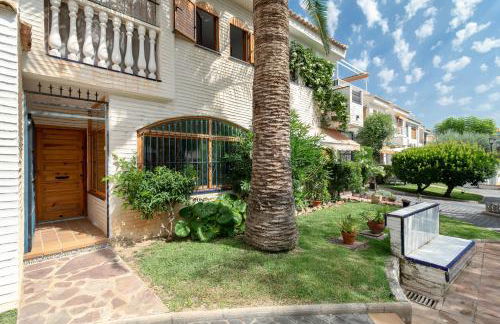 Casa en la playa con piscinas V - Foto 24