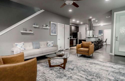 Hot Tub Deck BBQ Grill Patio Dog Friendly - Foto 8