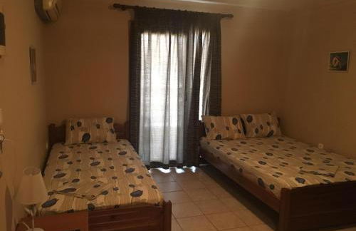 Dimitra's Apartments - Foto 9