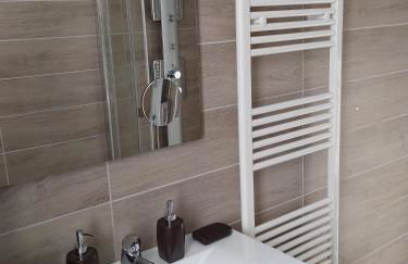 PINK & GREEN APARTMENTS - RHO FIERA MILANO MIND - Andrea - Foto 44