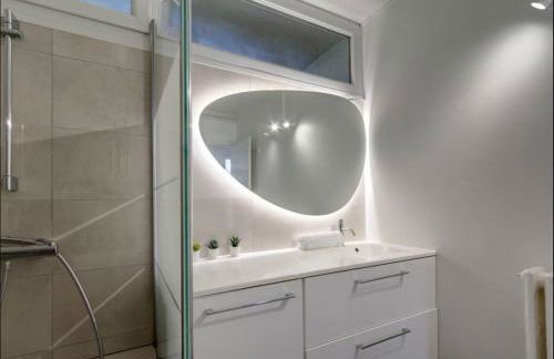 LE SMILE - 3 bedrooms - 8pers - Parking - Centre Gare - Foto 24