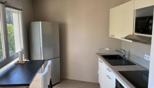 Appart' Hôtel Fauriel Saint-Etienne Parking privé balcon wifi - Foto 2