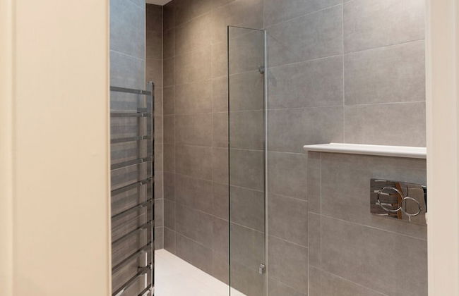 Stunning Central Windsor Town House - Foto 24