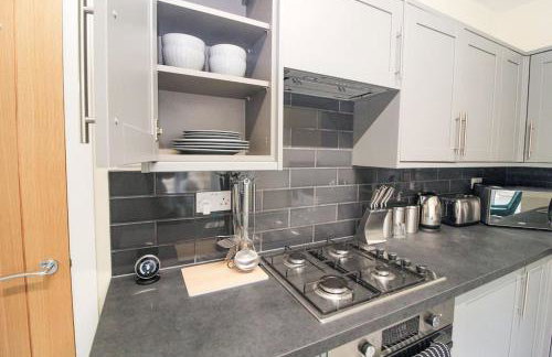 Cosy Modern 3 Bedroom House in Bradford City - Foto 32