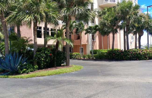 Lovers Key Resort by Check In Vacation Rentals - Photo 33