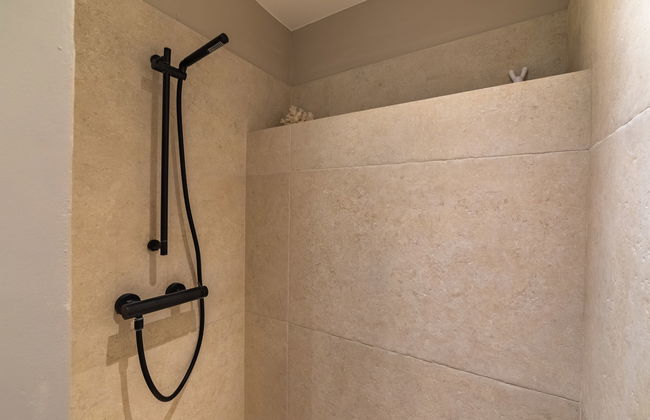 3 bedroom House in Bormes-les-Mimosas with private pool and garden - Photo 23