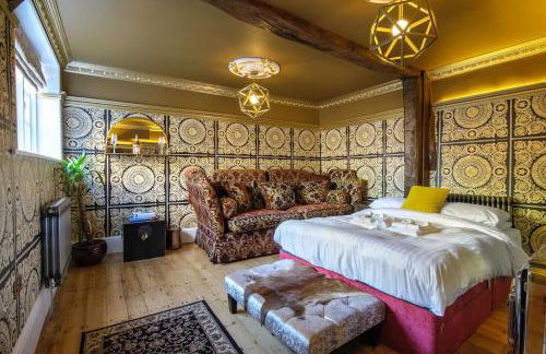 The Famous Harry Potter House, Hot Tub, Cinema Room, Sky TV - Foto 19