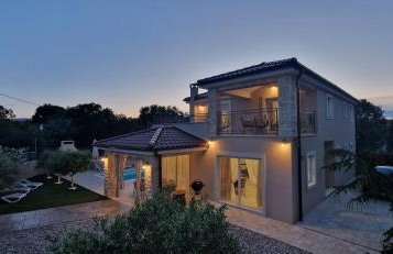 Villa Lukas&Ana s bazenom,dječjim igralištem - Photo 72