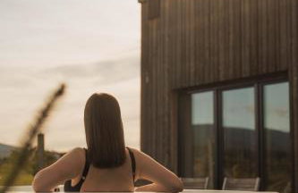 Stodoła Majołka- kameralny dom z balią w Izerach - Foto 1