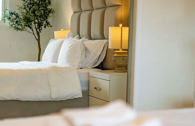 Serene Retreat & Modern Comforts in Rowland Heights - Foto 16