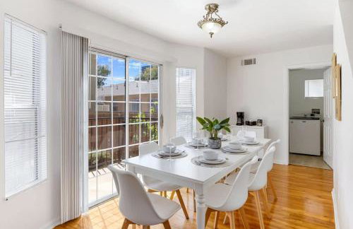 Spacious Culver City 4BR - Half Block from Amazon - Foto 8
