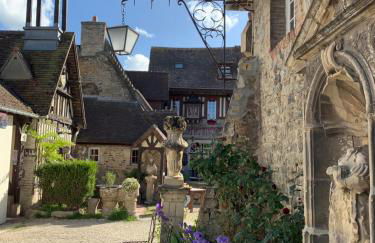 VILLA 600m de la plage calme Location possible à partir de 3 nuitées, pouvant accueillir 6-8 pers Activités nautiques randonnée vélo pêche golf casinos - Foto 47