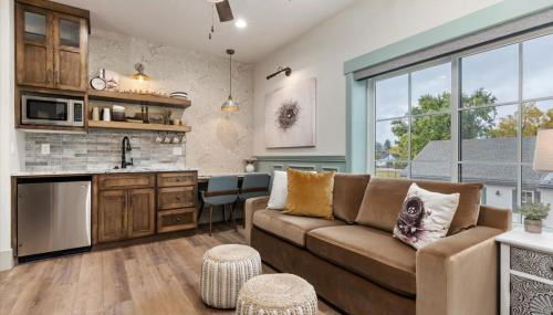 The Nest Room- Newly Built Loft on Main in Midway - Foto 2