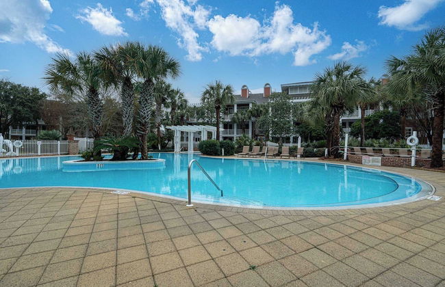 Seashell Shuffle at Pilot House - Foto 14