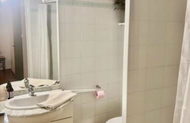 Stunning farmhouse with heated private pool in Provence - Photo 47